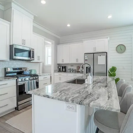 ~Spacious Home Near Beach W/ Game Room And Community Pool~ Orange Beach Exterior photo