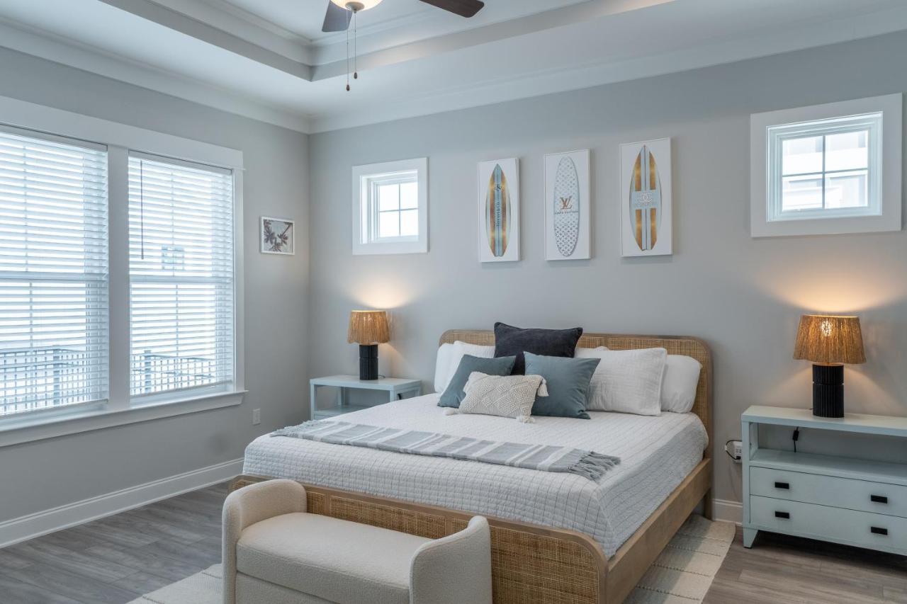 ~spacious Near W/ Game And Community Pool~ Orange Beach